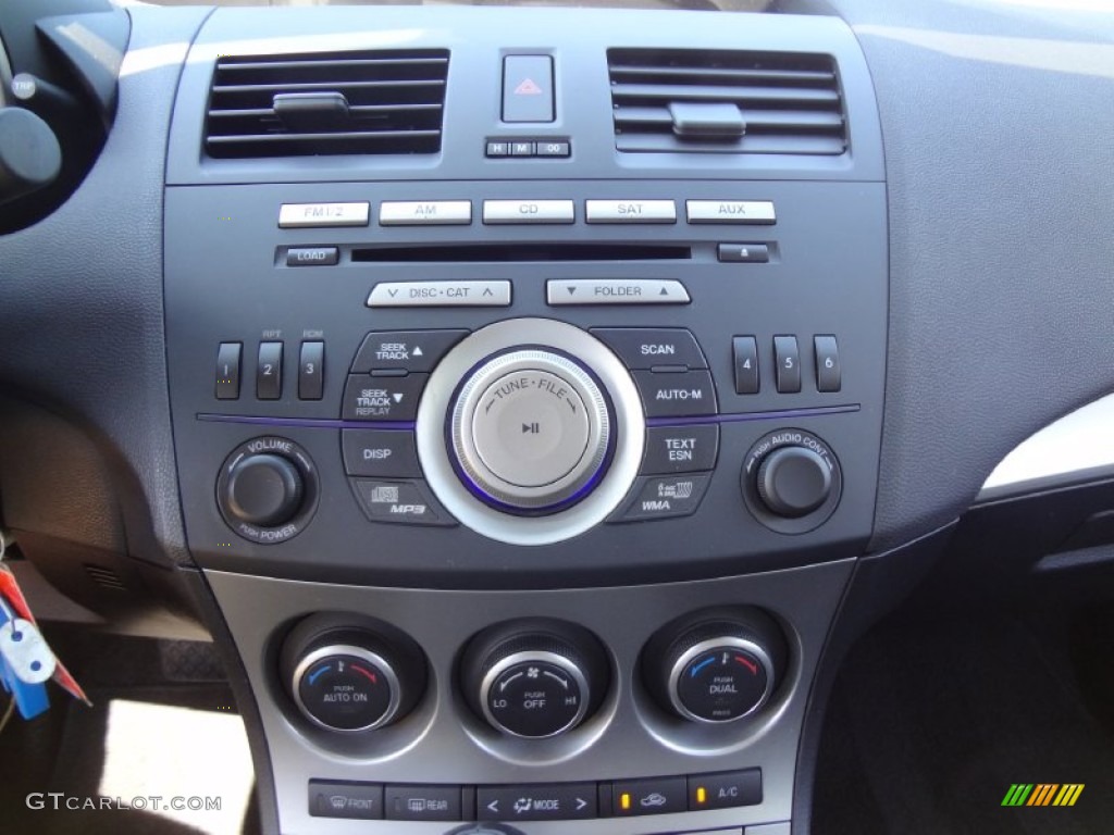 2011 Mazda MAZDA3 s Grand Touring 5 Door Controls Photo #70068027