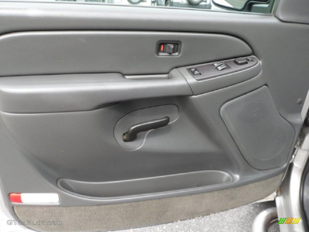 2005 Chevrolet Silverado 1500 LS Extended Cab 4x4 Dark Charcoal Door Panel Photo #70069313