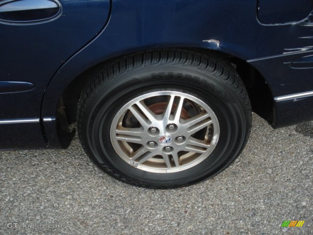 2000 Buick Regal LS Wheel Photos