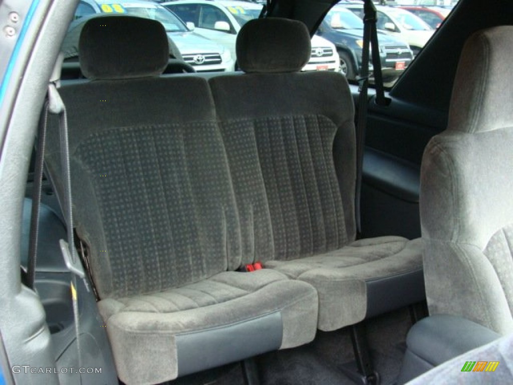 2001 Blazer LS 4x4 - Space Blue Metallic / Graphite photo #12