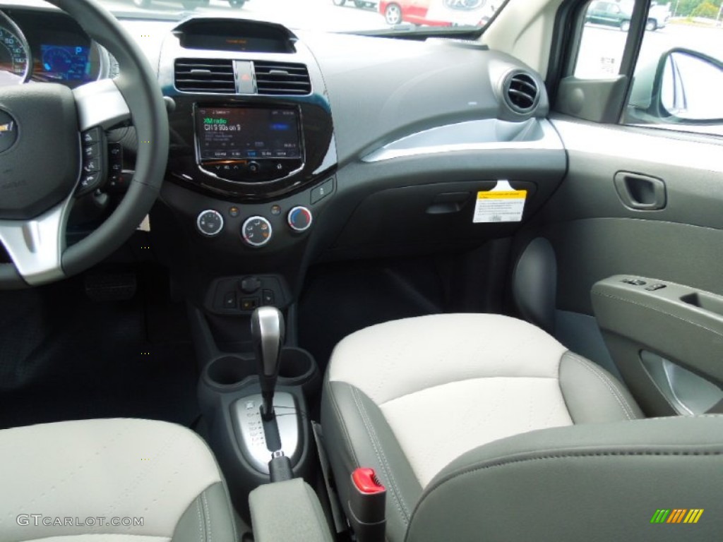 2013 Chevrolet Spark LT Light Titanium/Silver Dashboard Photo #70072786