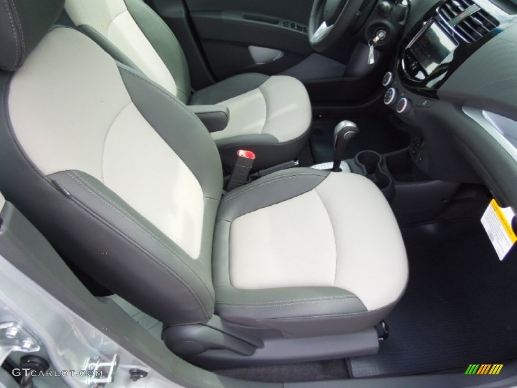 Light Titanium/Silver Interior 2013 Chevrolet Spark LT Photo #70072828