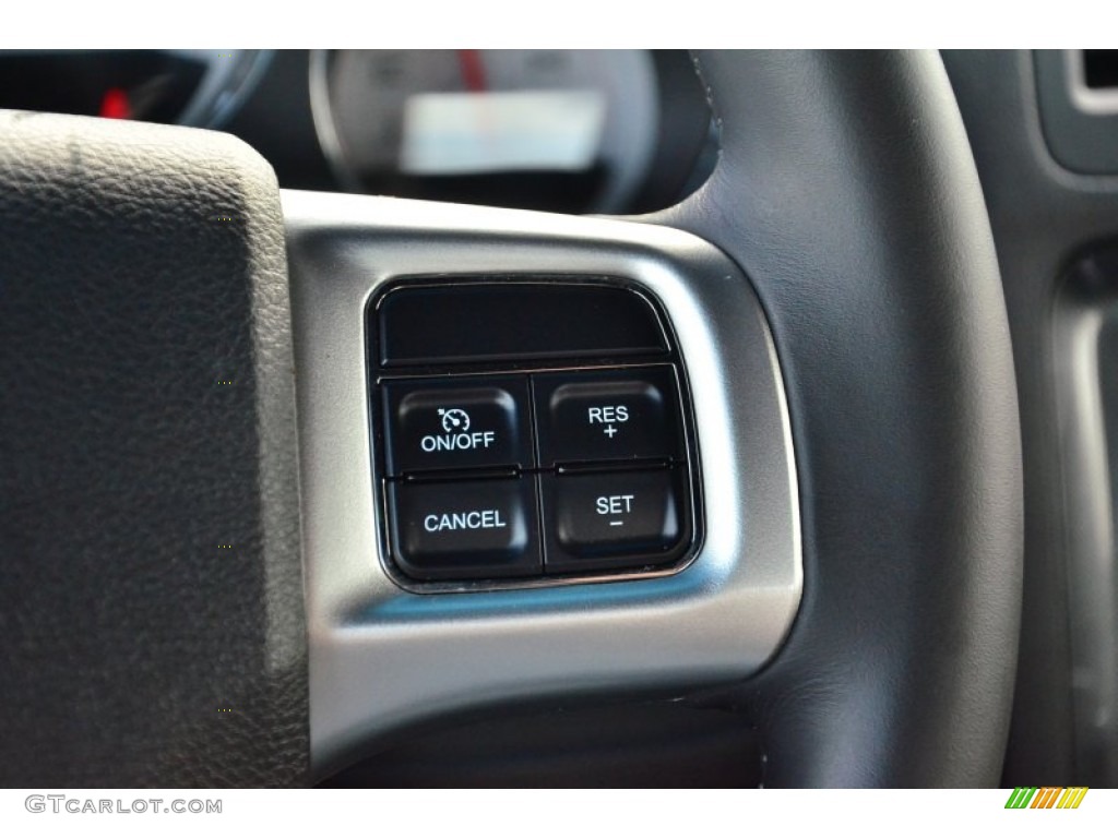 2011 Dodge Challenger SE Controls Photos