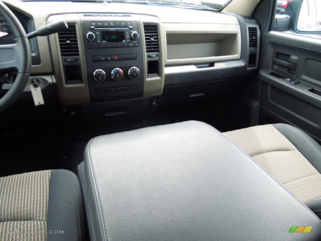 2011 Ram 1500 ST Quad Cab - Deep Water Blue Pearl / Dark Slate Gray/Medium Graystone photo #17
