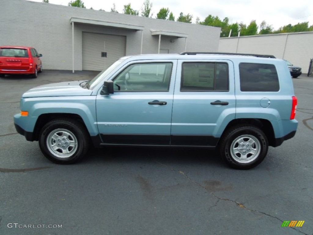 Winter Chill Pearl 2013 Jeep Patriot Sport Exterior Photo #70075331