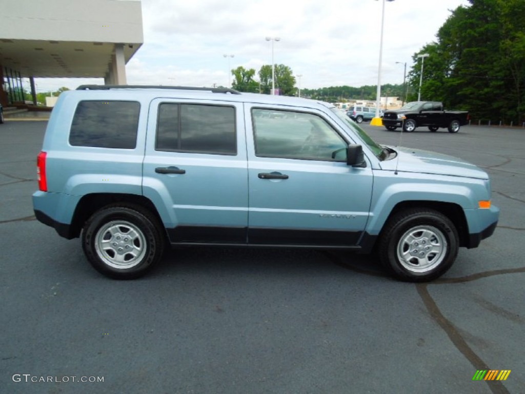 Winter Chill Pearl 2013 Jeep Patriot Sport Exterior Photo #70075337