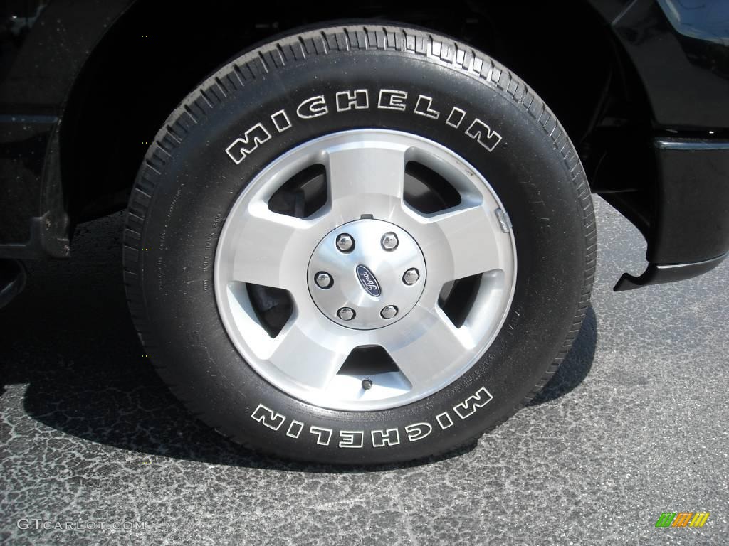2006 F150 STX SuperCab - Black / Medium Flint photo #9