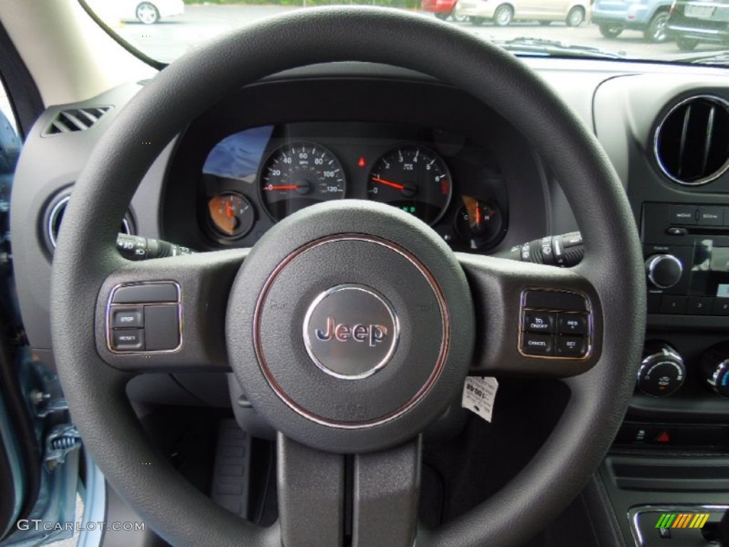 2013 Jeep Patriot Sport Dark Slate Gray Steering Wheel Photo #70075391