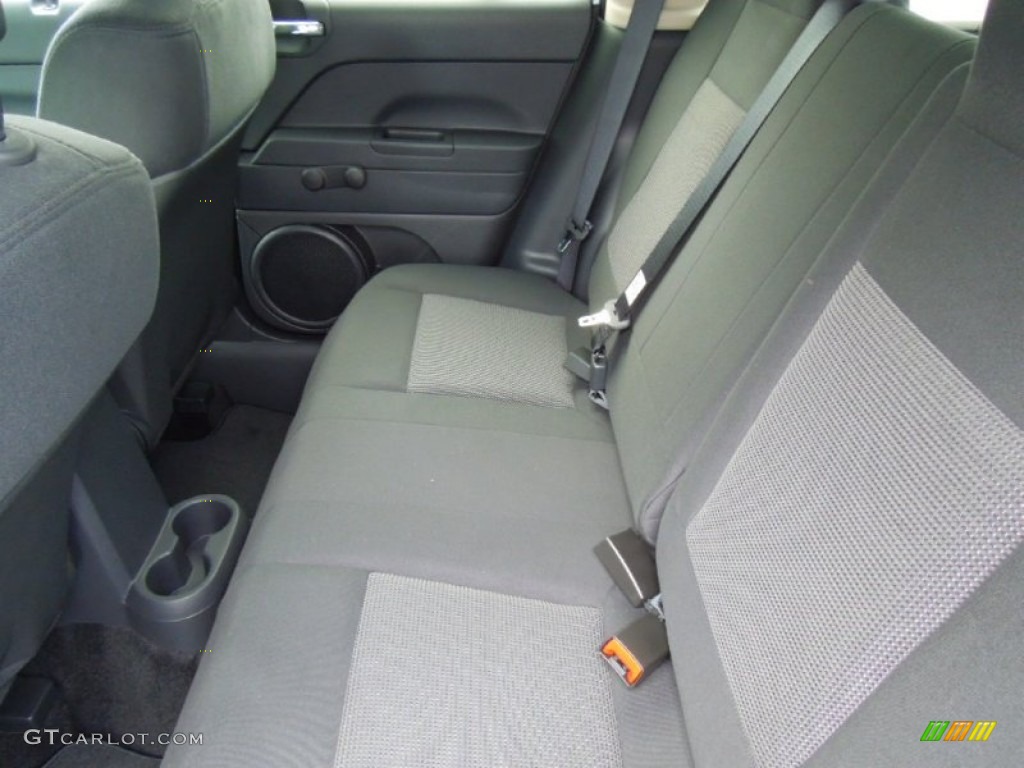 2013 Jeep Patriot Sport Rear Seat Photo #70075403