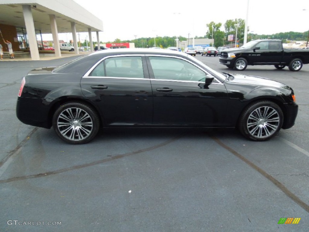 Gloss Black 2013 Chrysler 300 S V8 Exterior Photo #70075784