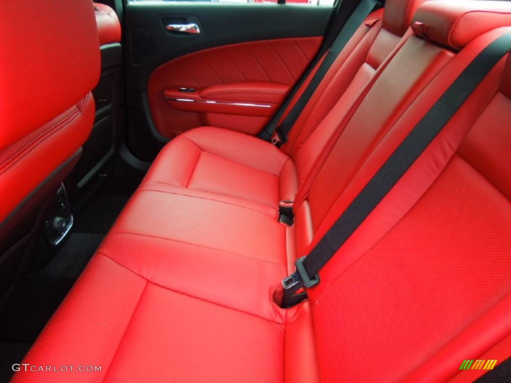2013 Dodge Charger R/T Rear Seat Photo #70076046