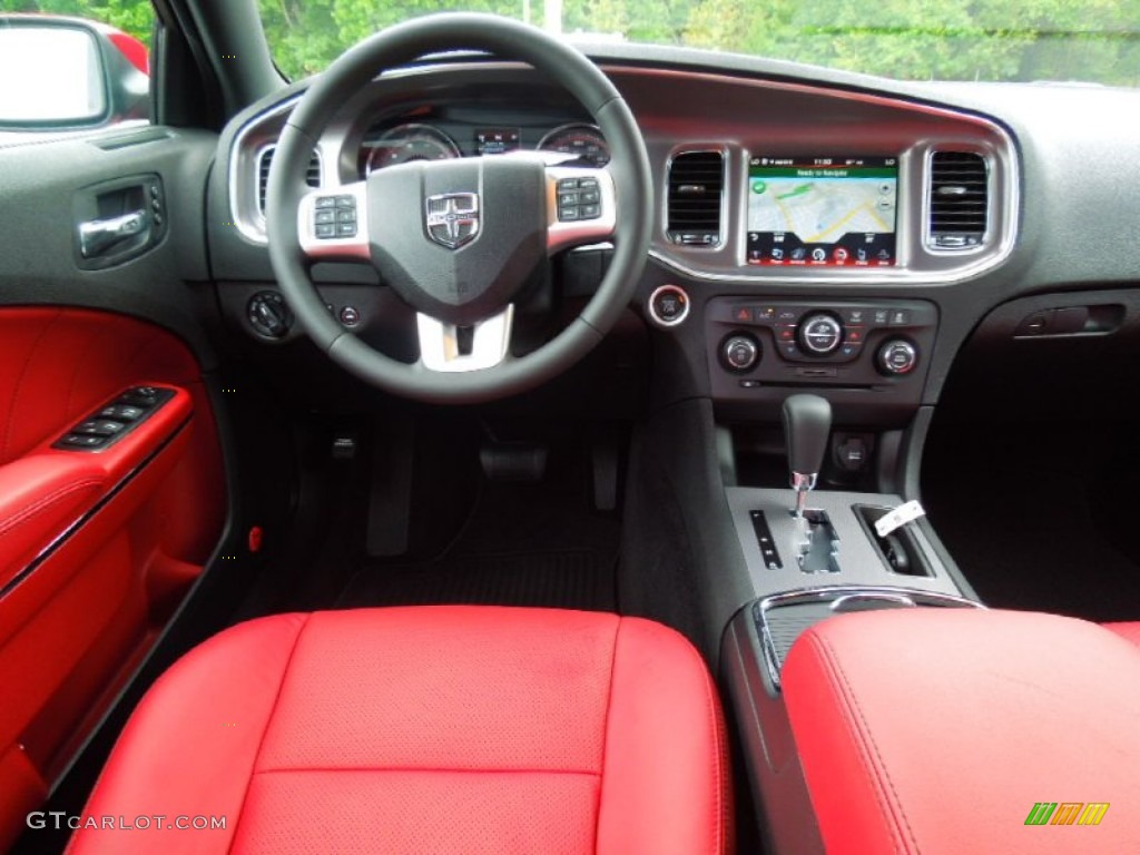 2013 Dodge Charger R/T Black/Red Dashboard Photo #70076051