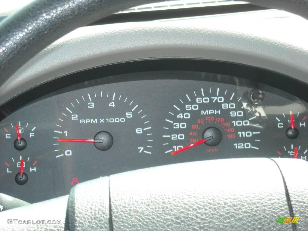2006 F150 STX SuperCab - Black / Medium Flint photo #29