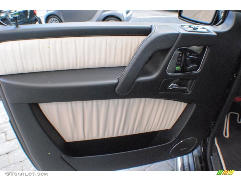 2012 Mercedes-Benz G 550 Door Panel Photos