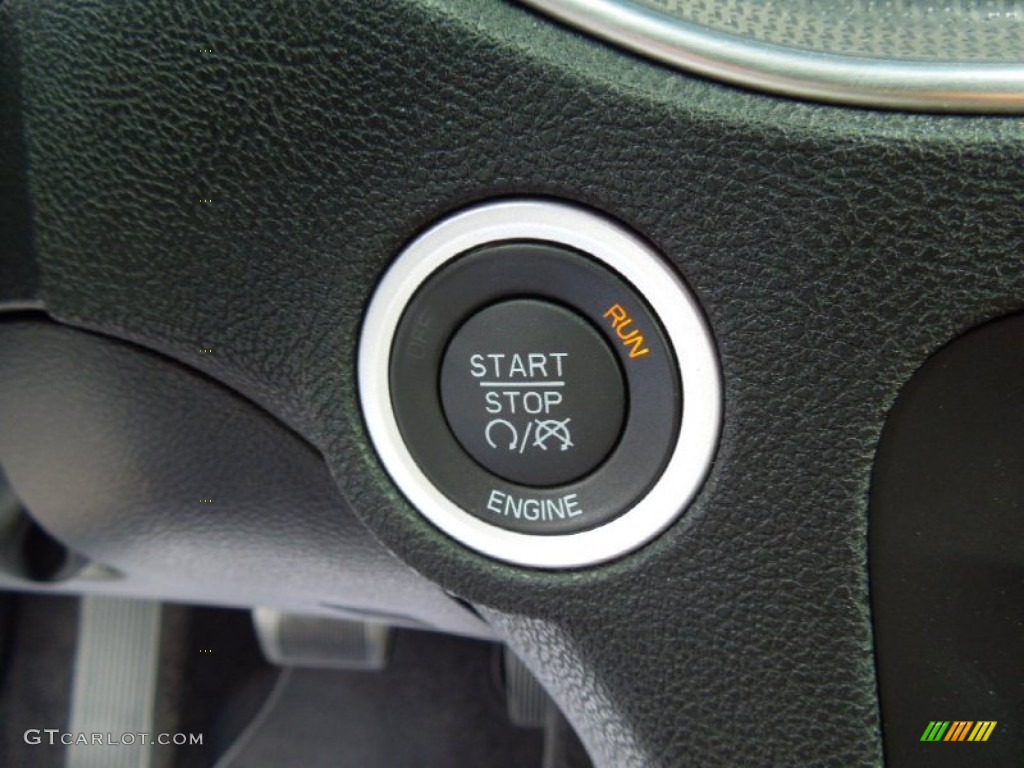 2013 Dodge Charger SXT Controls Photo #70076504