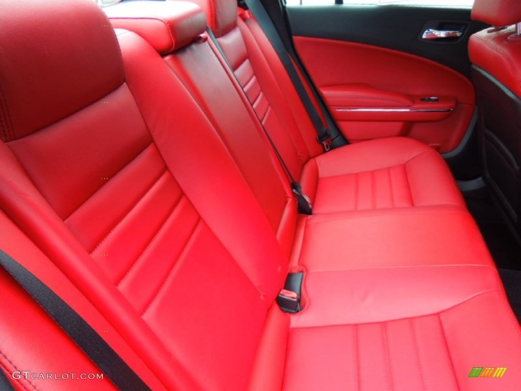 Black/Red Interior 2013 Dodge Charger SXT Photo #70076567