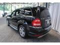 Black - GL 450 4Matic Photo No. 4
