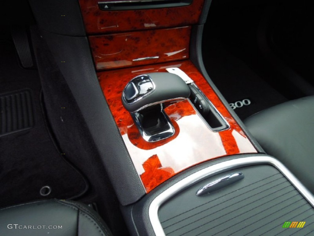 2013 Chrysler 300 Standard 300 Model 8 Speed Automatic Transmission Photo #70077008