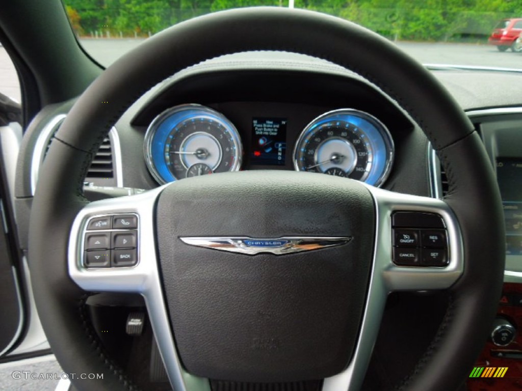 2013 Chrysler 300 Standard 300 Model Black Steering Wheel Photo #70077029