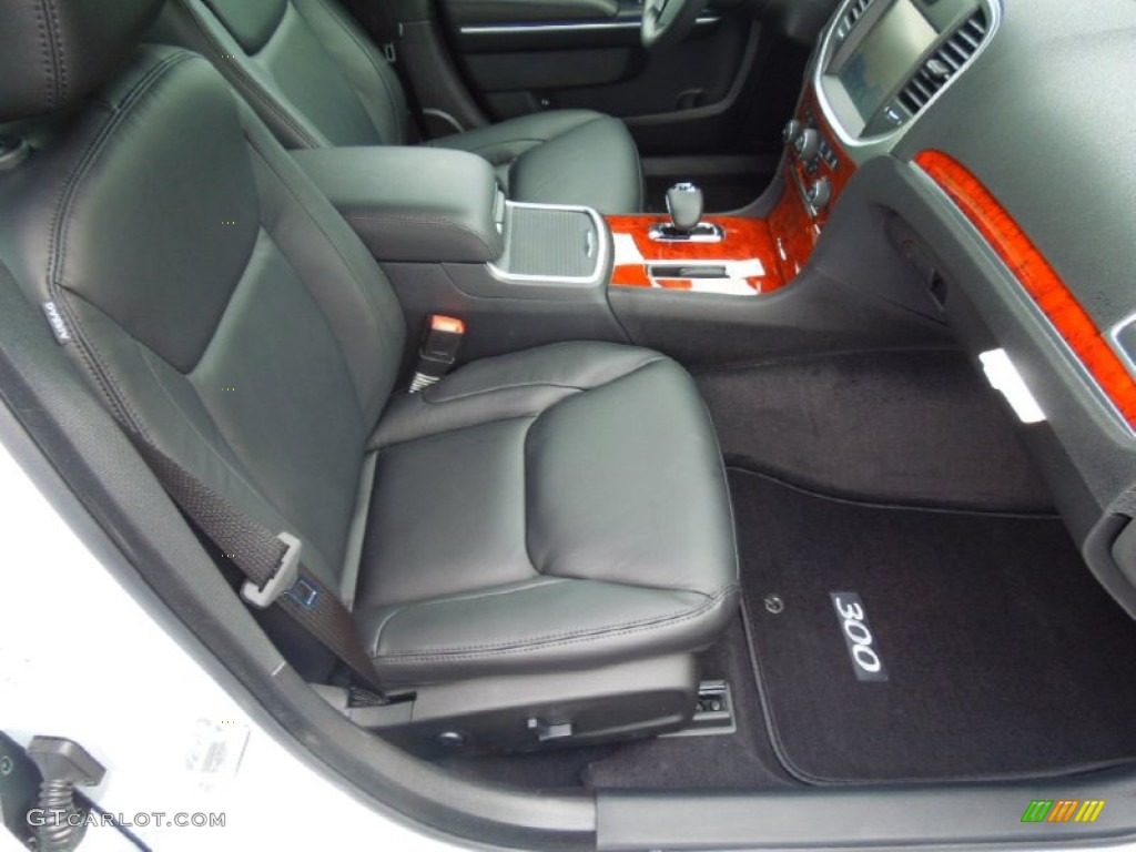 Black Interior 2013 Chrysler 300 Standard 300 Model Photo #70077071