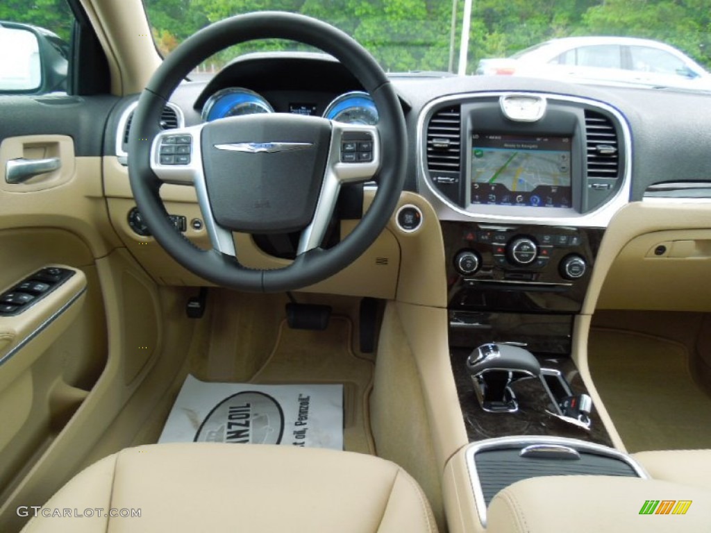 2013 Chrysler 300 Standard 300 Model Black/Light Frost Beige Dashboard Photo #70077215