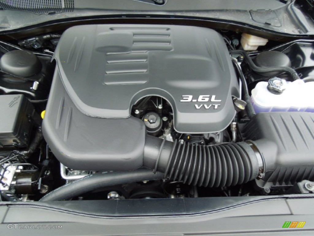 2013 Chrysler 300 Standard 300 Model 3.6 Liter DOHC 24-Valve VVT Pentastar V6 Engine Photo #70077266