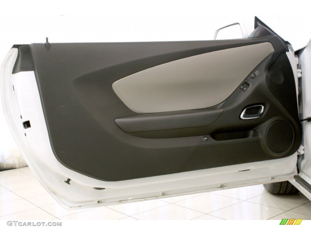 2011 Chevrolet Camaro LS Coupe Black Door Panel Photo #70079069