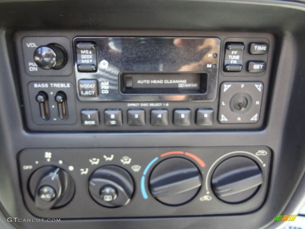 1997 Chrysler Sebring JX Convertible Audio System Photo #70087086
