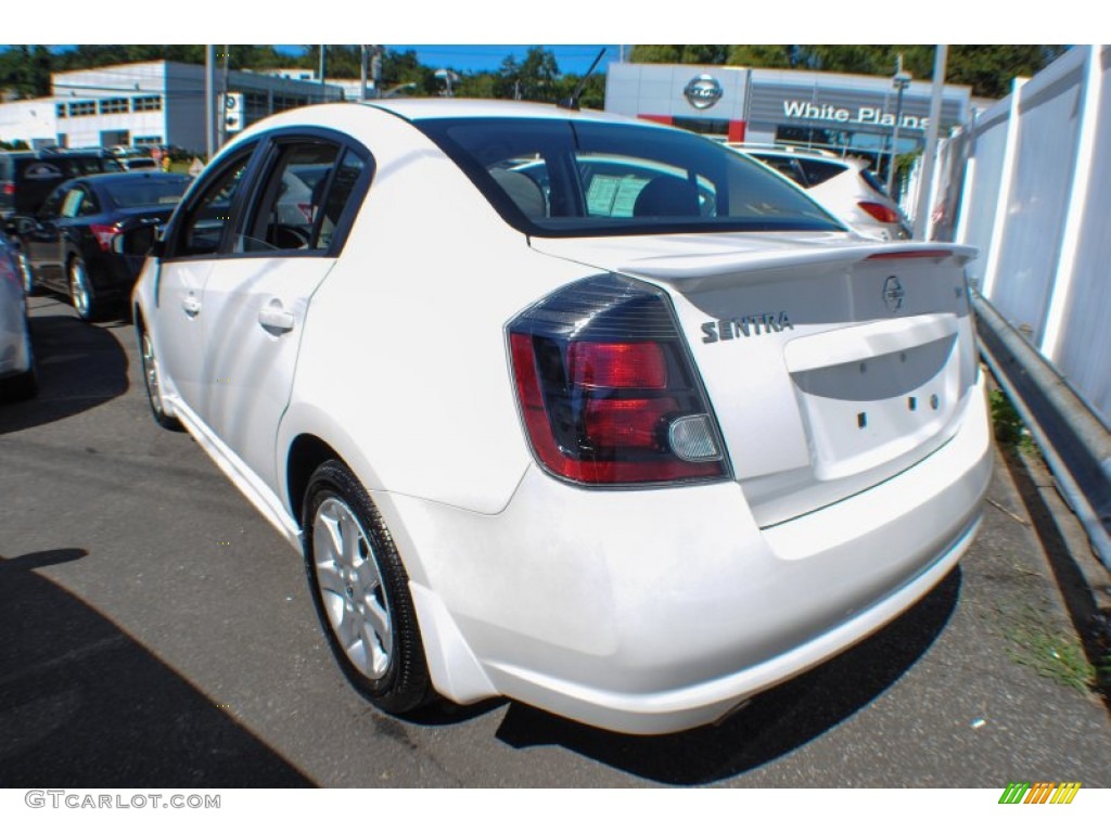 2012 Sentra 2.0 SR - Aspen White / Charcoal photo #3