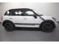 Light White - Cooper S Countryman Photo No. 2