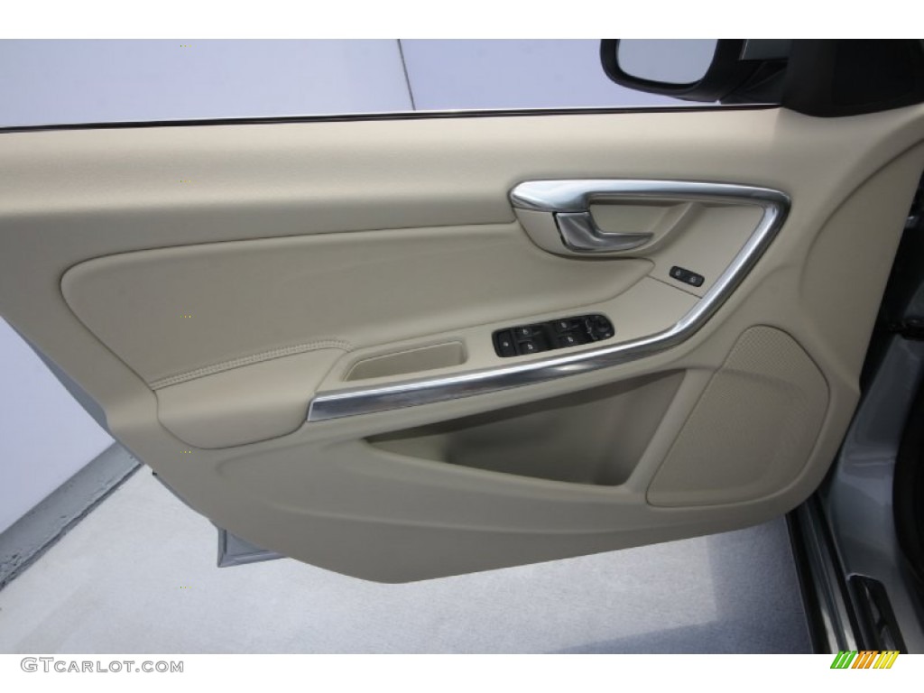 2013 Volvo S60 T5 AWD Soft Beige Door Panel Photo #70093684