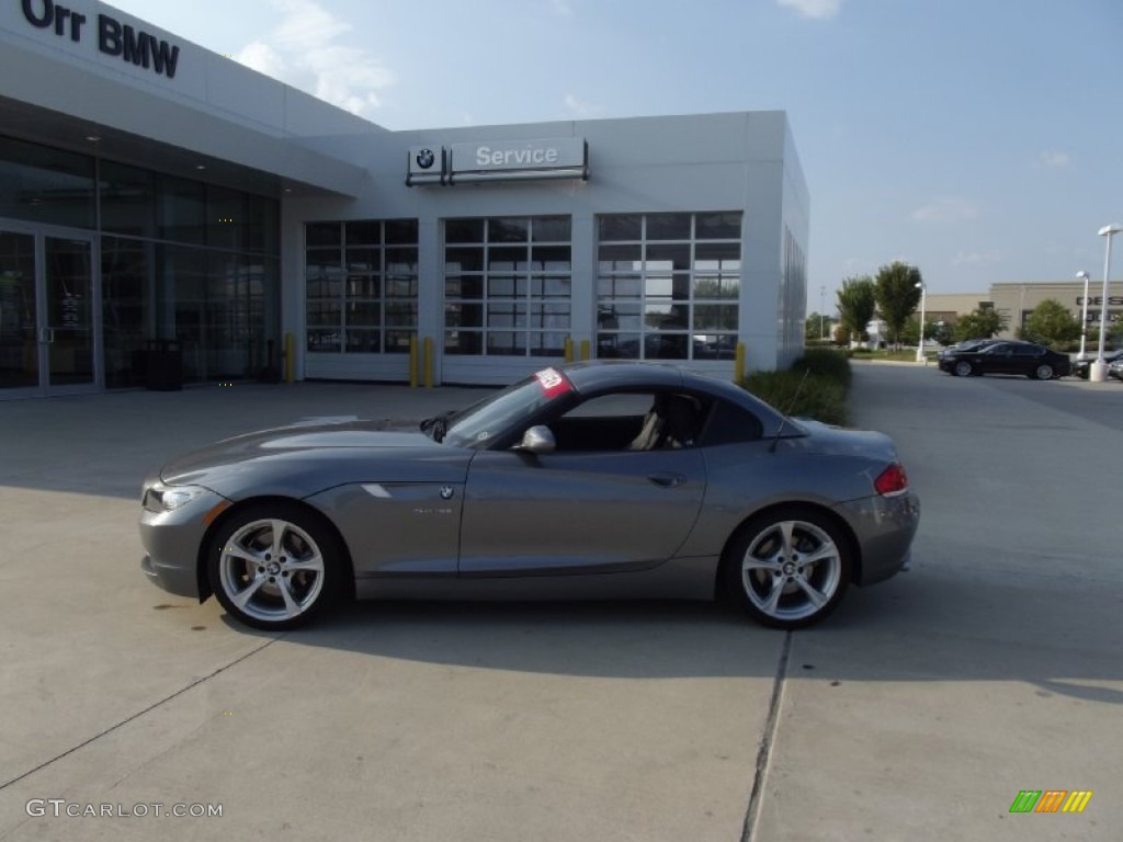 2011 Z4 sDrive30i Roadster - Space Gray Metallic / Black photo #5