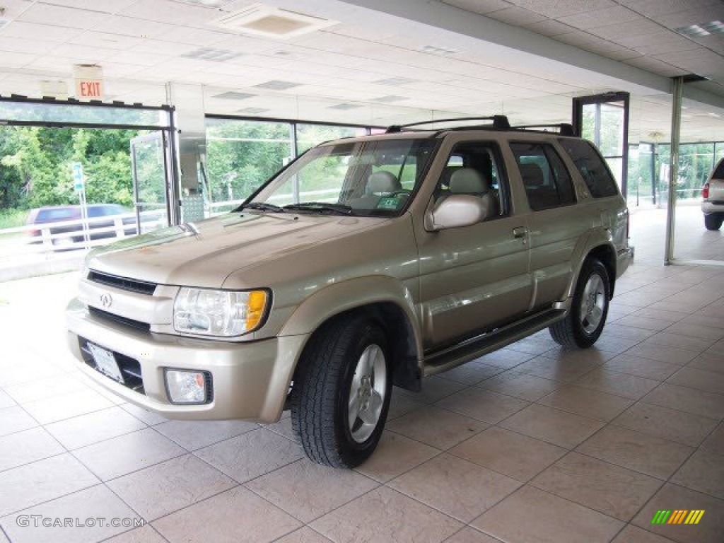 2002 QX4 4x4 - Golden Sand Metallic / Stone Beige photo #3