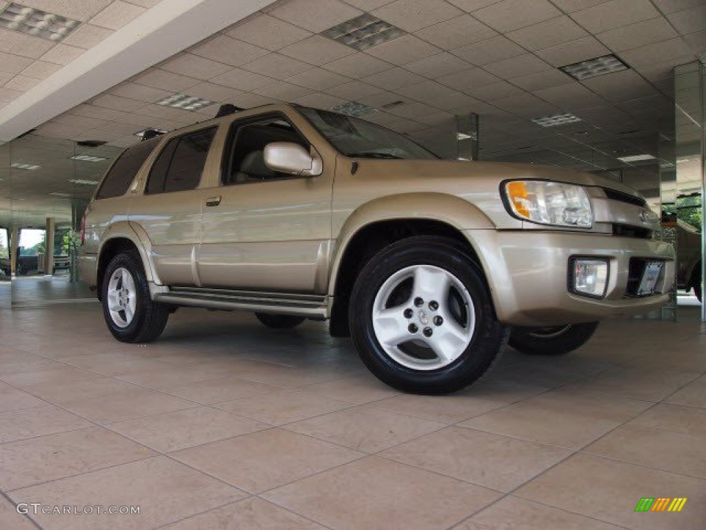 2002 QX4 4x4 - Golden Sand Metallic / Stone Beige photo #10