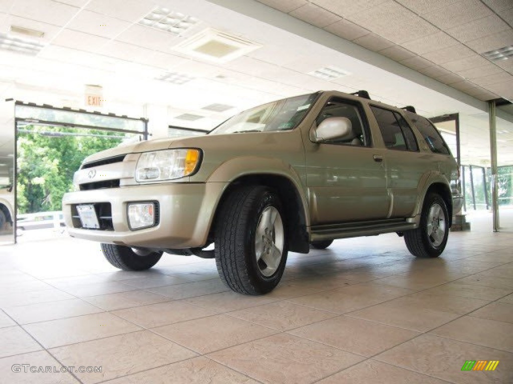 2002 QX4 4x4 - Golden Sand Metallic / Stone Beige photo #12