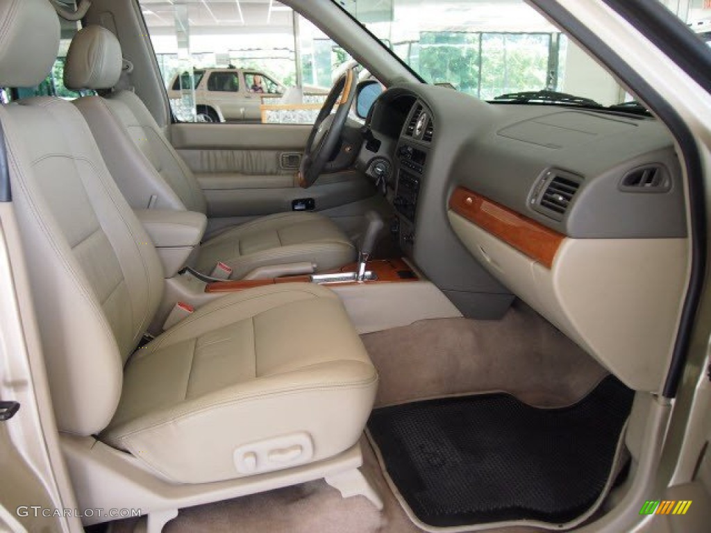 2002 QX4 4x4 - Golden Sand Metallic / Stone Beige photo #21
