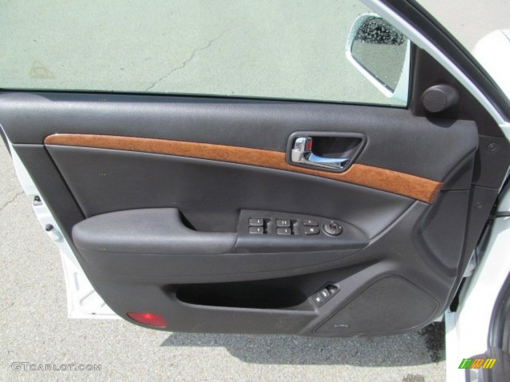 2009 Hyundai Sonata Limited Cocoa Door Panel Photo #70097565