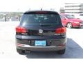 Deep Black Metallic - Tiguan SE Photo No. 7