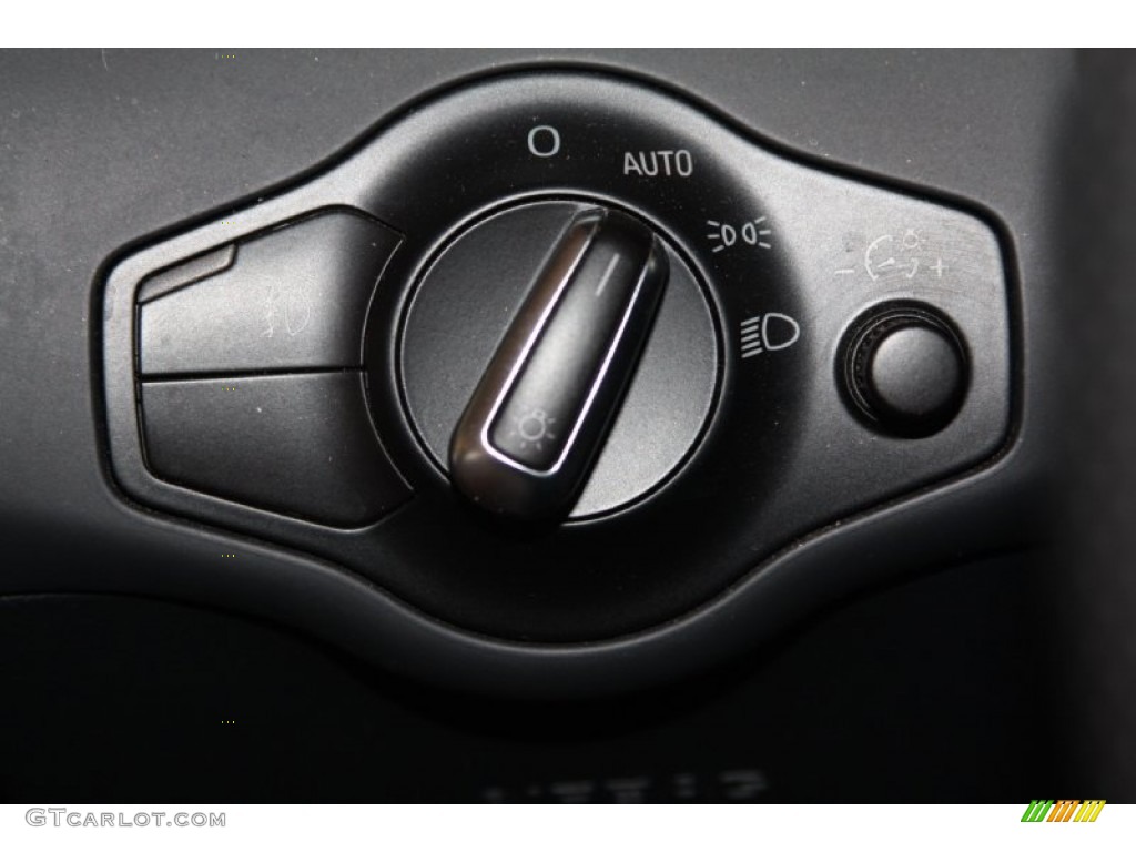 2010 Audi A5 2.0T Cabriolet Controls Photo #70100973