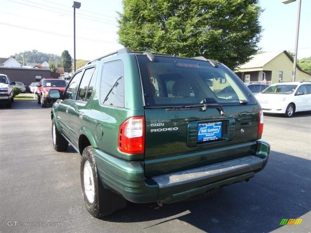 2002 Rodeo LS 4WD - Garden Green Mica / Beige photo #3