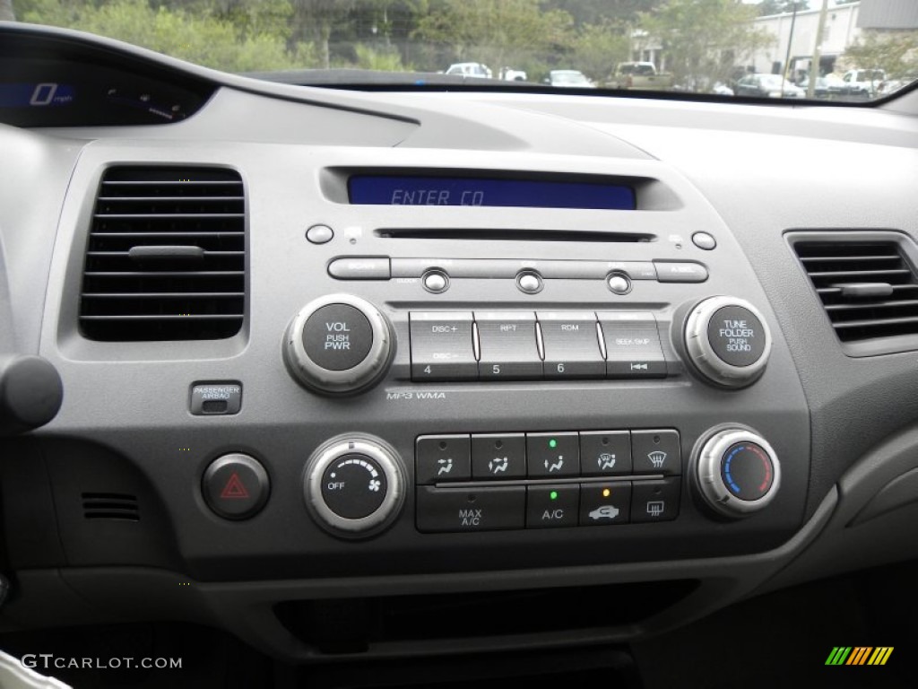 2010 Honda Civic LX Sedan Audio System Photo #70103267