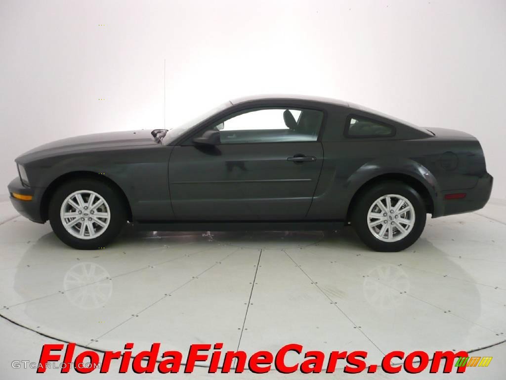 2008 Mustang V6 Deluxe Coupe - Alloy Metallic / Dark Charcoal photo #3
