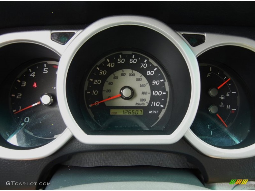 2004 4Runner SR5 - Galactic Gray Mica / Stone photo #22