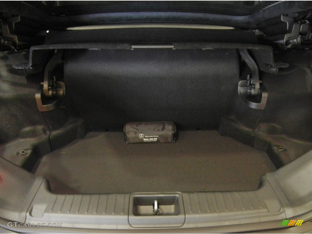 2013 Mercedes-Benz SL 63 AMG Roadster Trunk Photo #70107939