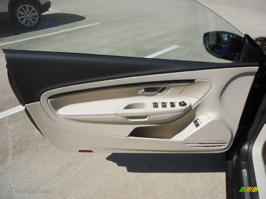 2013 Volkswagen Eos Lux Cornsilk Beige Door Panel Photo #70110153