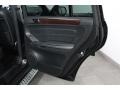 Black - GL 450 4Matic Photo No. 13