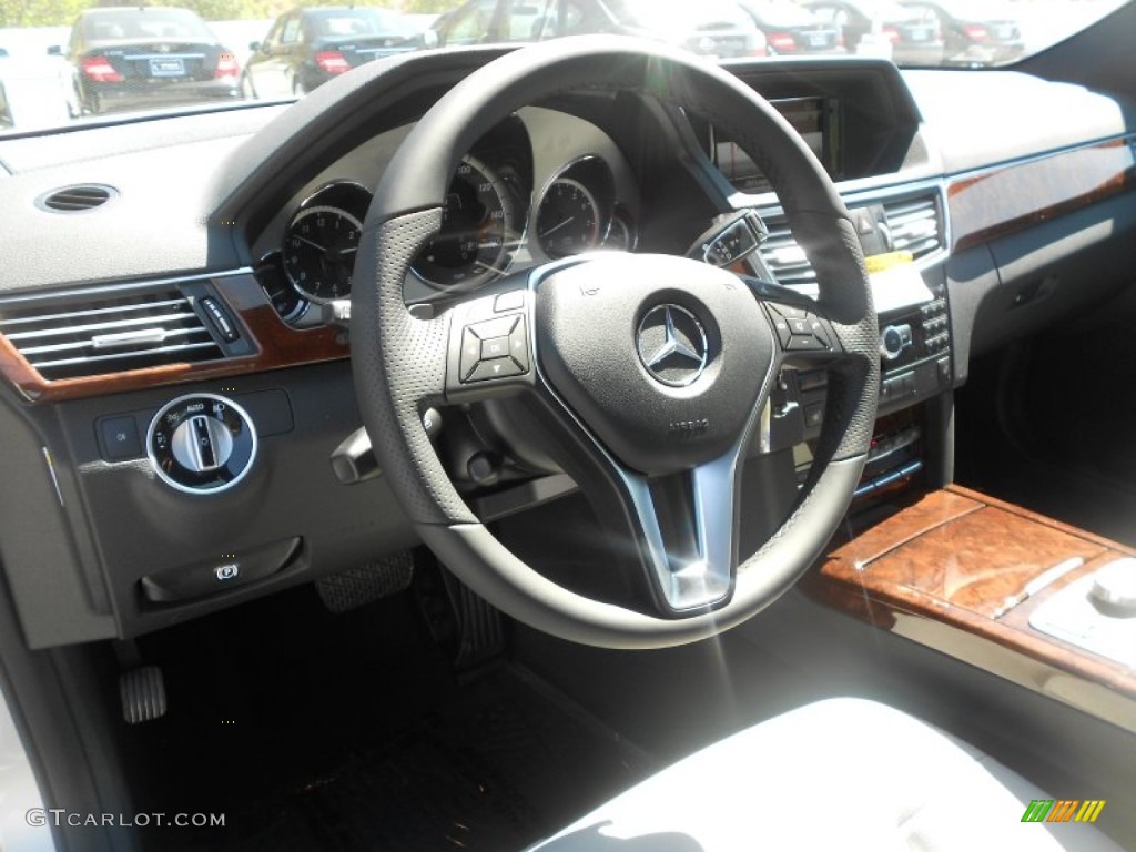 2013 Mercedes-Benz E 350 Sedan Ash Steering Wheel Photo #70114623