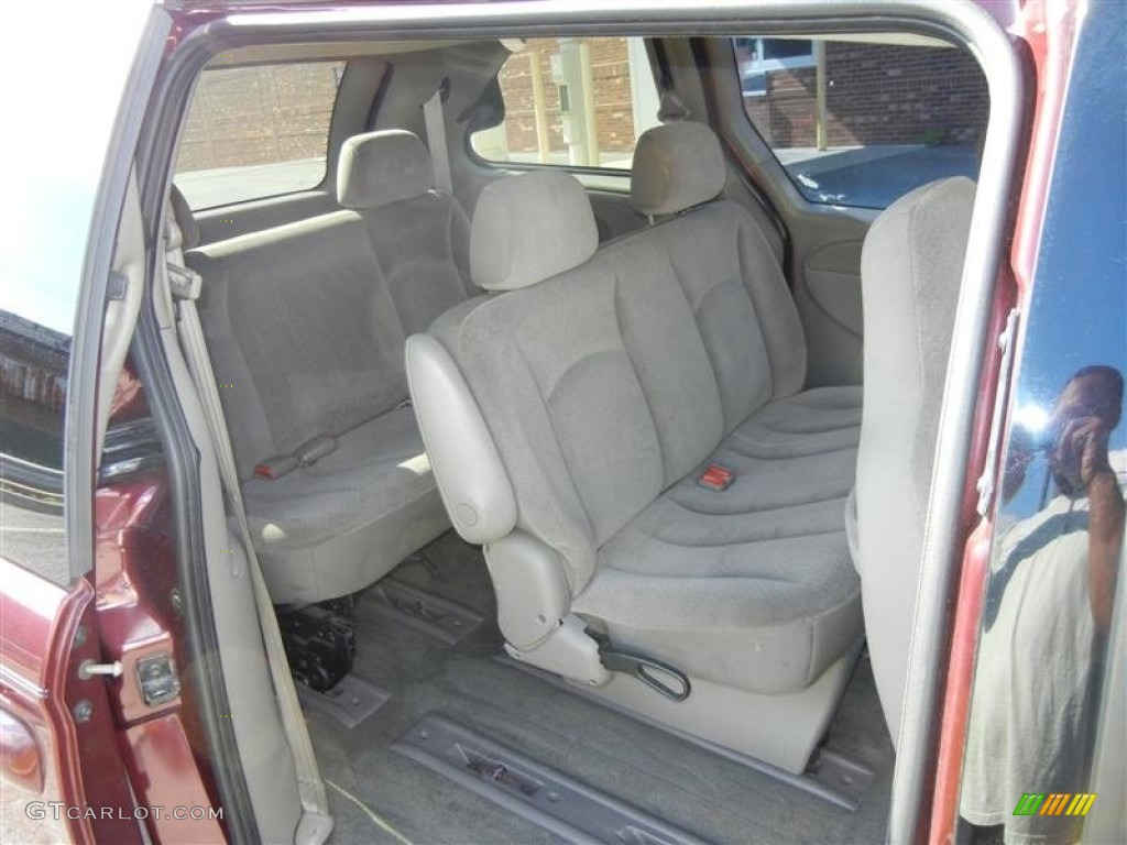 Taupe Interior 2001 Dodge Caravan Sport Photo #70116114