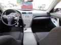 Black - Camry SE Photo No. 20