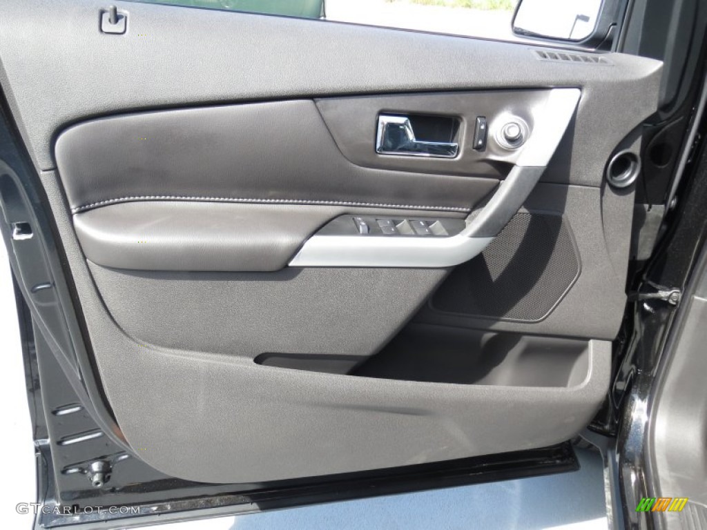 2013 Edge SE - Tuxedo Black Metallic / Charcoal Black photo #20